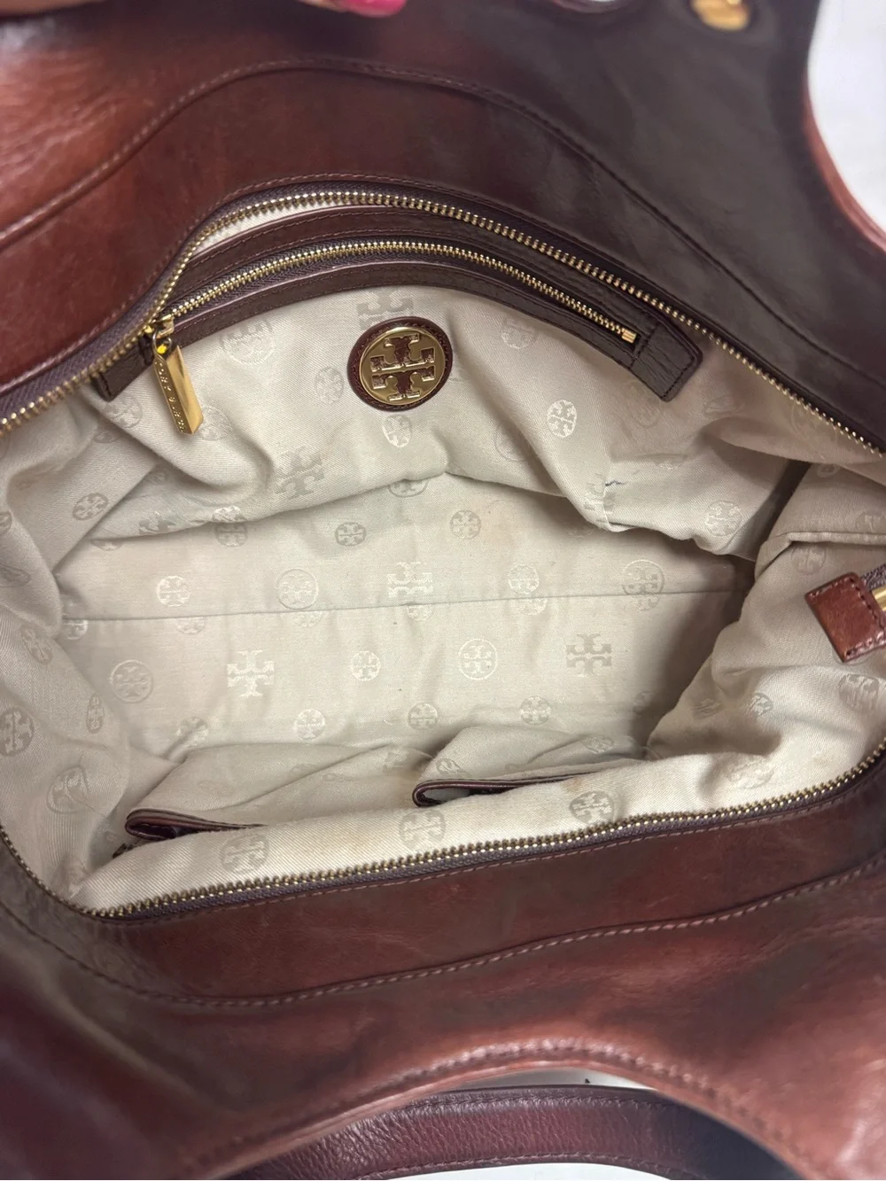 Tory Burch good used